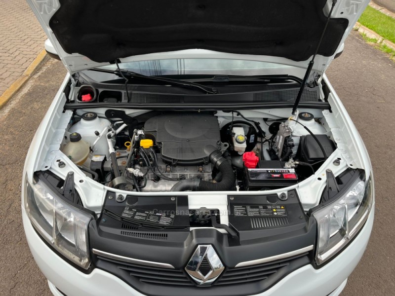 SANDERO 1.6 EXPRESSION 8V FLEX 4P MANUAL - 2016 - DOIS IRMãOS