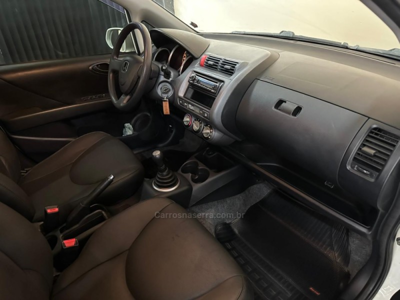 FIT 1.4 LXL 8V FLEX 4P MANUAL - 2004 - NOVO HAMBURGO