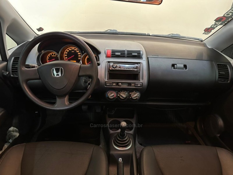 FIT 1.4 LXL 8V FLEX 4P MANUAL - 2004 - NOVO HAMBURGO