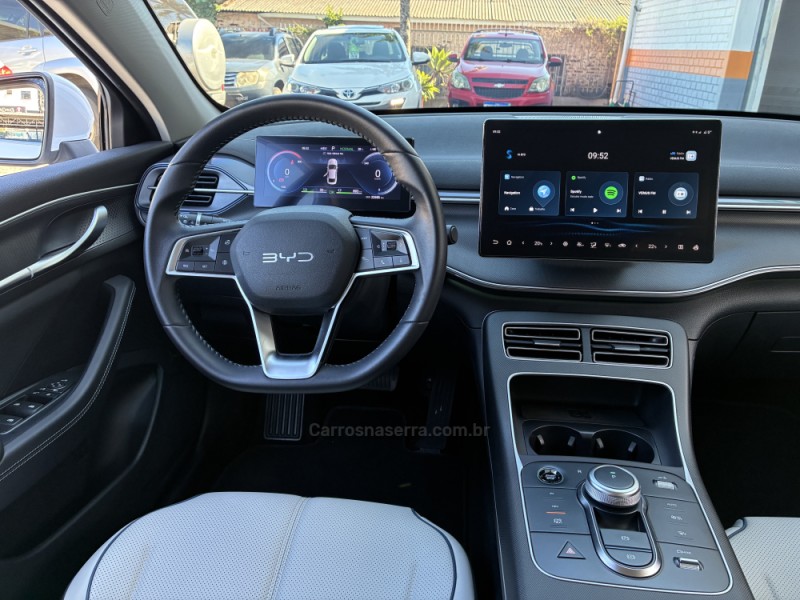 KING 1.5 DM-I PHEV GS AUTOMÁTICO - 2025 - VENâNCIO AIRES