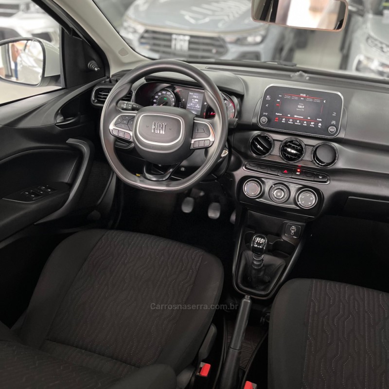 CRONOS 1.3 DRIVE 8V FLEX 4P MANUAL - 2022 - CANOAS