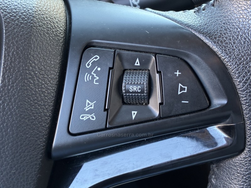 ONIX 1.4 MPFI LTZ 8V FLEX 4P MANUAL - 2018 - VENâNCIO AIRES