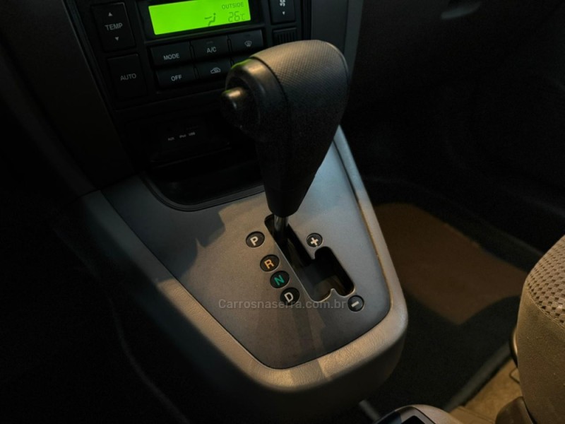 TUCSON 2.0 MPFI GLS 16V 143CV 2WD FLEX 4P AUTOMÁTICO - 2013 - SãO LEOPOLDO