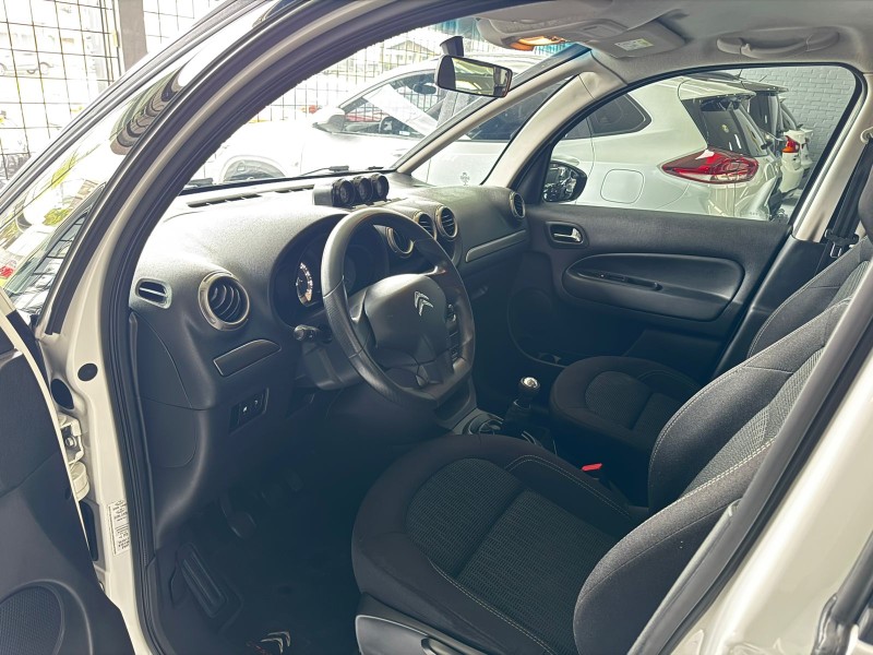 AIRCROSS 1.6 SALOMON TENDANCE 16V FLEX 4P MANUAL - 2015 - CAXIAS DO SUL