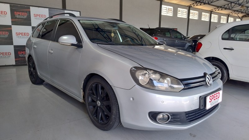 JETTA 2.5 I VARIANT 20V 170CV GASOLINA 4P TIPTRONIC - 2011 - SãO SEBASTIãO DO CAí