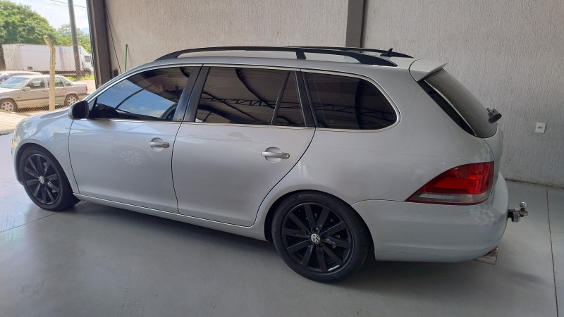 JETTA 2.5 I VARIANT 20V 170CV GASOLINA 4P TIPTRONIC - 2011 - SãO SEBASTIãO DO CAí