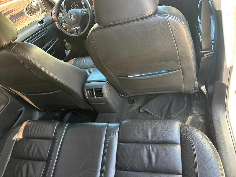 JETTA 2.5 I VARIANT 20V 170CV GASOLINA 4P TIPTRONIC - 2011 - SãO SEBASTIãO DO CAí