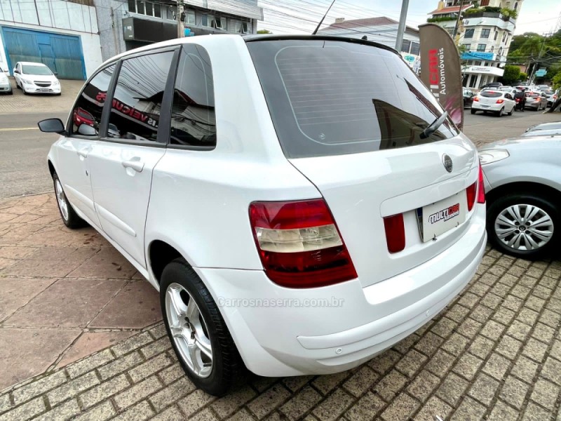 STILO 1.8 MPI 8V FLEX 4P MANUAL - 2007 - CAMPO BOM