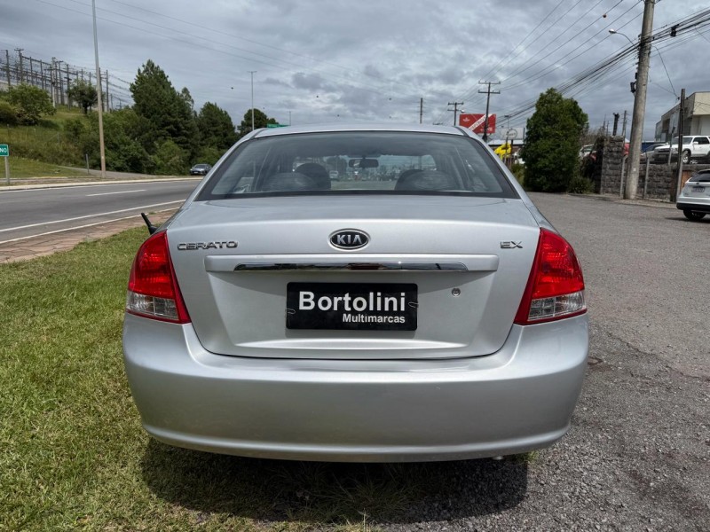 CERATO 1.6 EX SEDAN 16V GASOLINA 4P AUTOMÁTICO - 2009 - FARROUPILHA