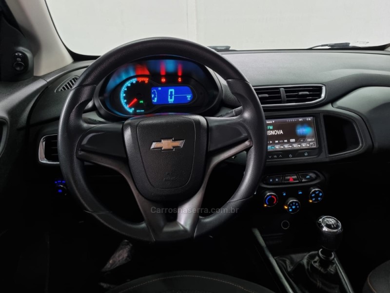 ONIX 1.4 MPFI LTZ 8V FLEX 4P MANUAL - 2014 - VACARIA