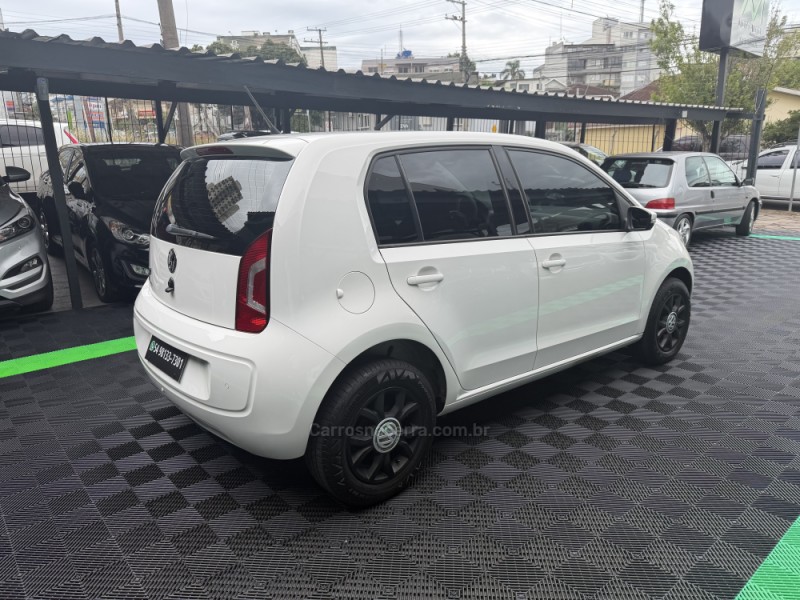 UP 1.0 MPI MOVE UP 12V FLEX 4P MANUAL - 2015 - CAXIAS DO SUL