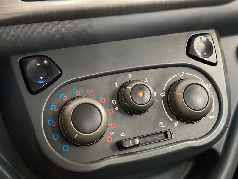 UNO 1.0 EVO WAY 8V FLEX 4P MANUAL - 2012 - CAXIAS DO SUL