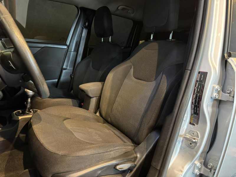 RENEGADE 1.8 16V FLEX SPORT 4P AUTOMÁTICO - 2016 - ANTôNIO PRADO