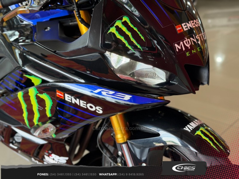 YZF R3 MONSTER - 2022 - CARLOS BARBOSA