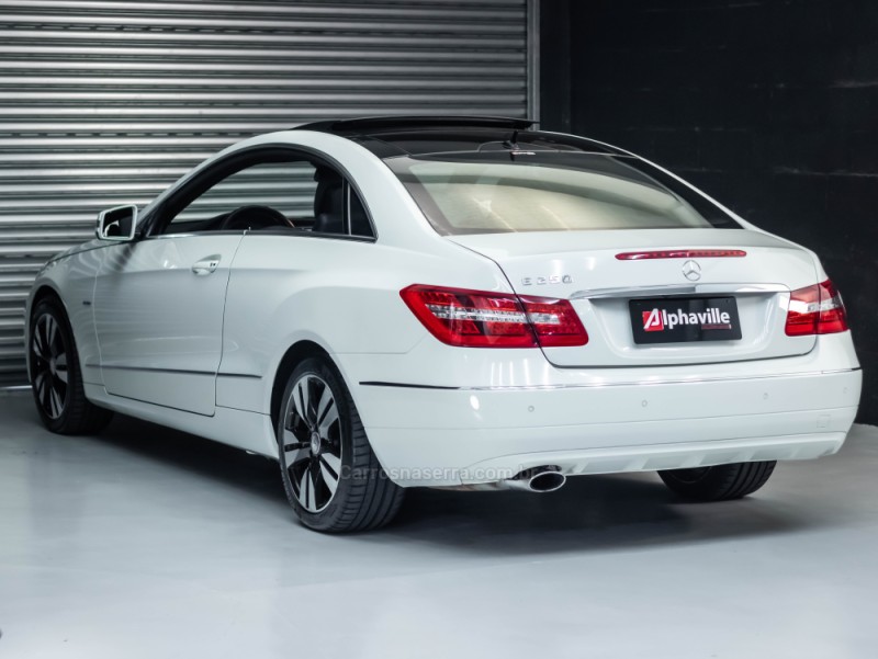 E 250 1.8 CGI COUPÉ 16V GASOLINA 2P AUTOMÁTICO - 2012 - CAXIAS DO SUL