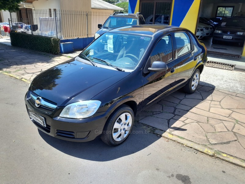 PRISMA 1.4 MPFI MAXX 8V FLEX 4P MANUAL