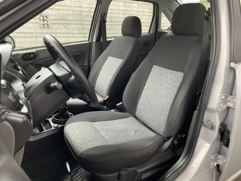 FIESTA 1.0 MPI CLASS 8V FLEX 4P MANUAL - 2013 - CAXIAS DO SUL