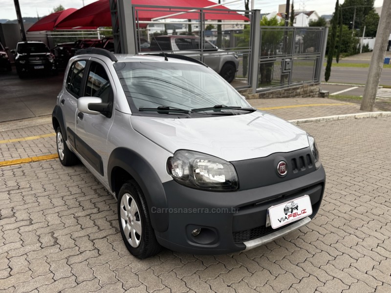 UNO 1.0 WAY 8V FLEX 4P MANUAL - 2014 - FELIZ