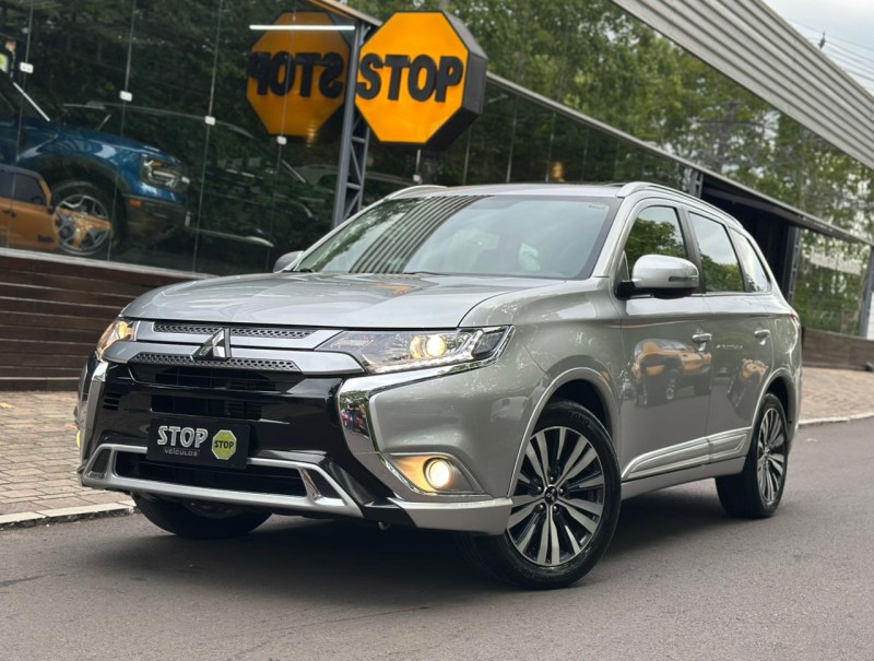 outlander 2.0 hpe 4x4 mivec sport flex 4p automatico 2021 dois irmaos