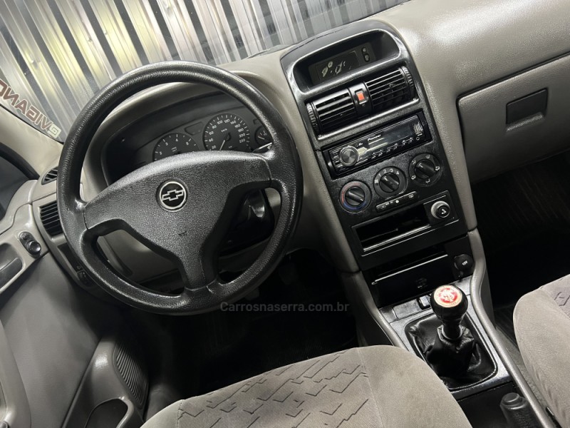 ASTRA 2.0 MPFI CD 8V GASOLINA 2P MANUAL - 2002 - CAXIAS DO SUL
