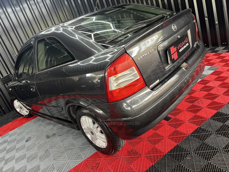 ASTRA 2.0 MPFI CD 8V GASOLINA 2P MANUAL - 2002 - CAXIAS DO SUL
