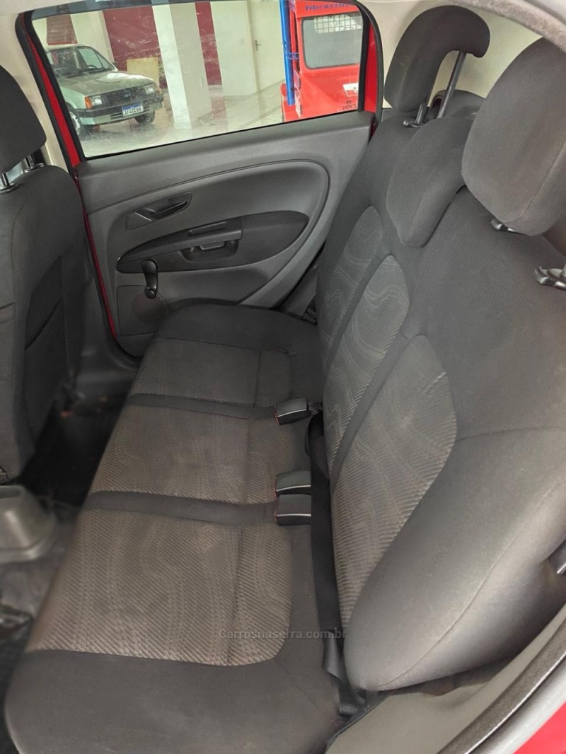 PUNTO 1.4 ATTRACTIVE 8V FLEX 4P MANUAL - 2011 - NOVA PRATA