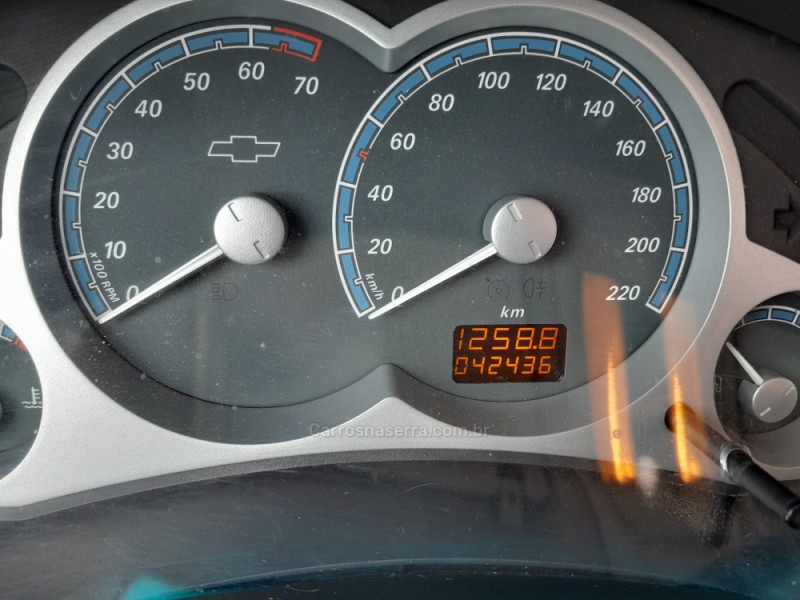 MERIVA 1.4 MPFI COLLECTION 8V ECONO.FLEX 4P MANUAL - 2012 - NOVA PRATA