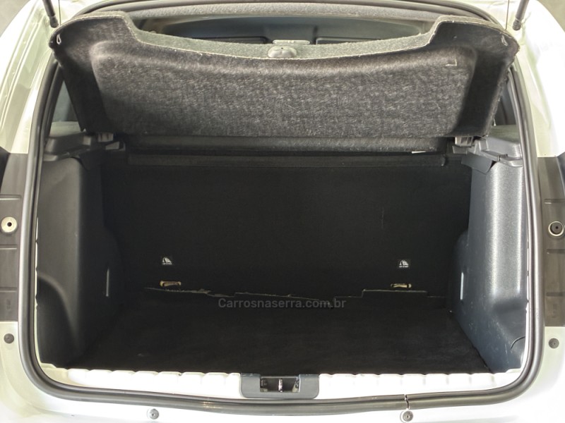 DUSTER 1.6 EXPRESSION 4X2 16V FLEX 4P MANUAL - 2019 - VENâNCIO AIRES