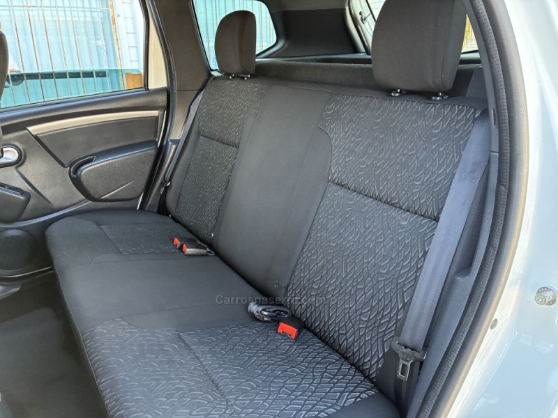 DUSTER 1.6 EXPRESSION 4X2 16V FLEX 4P MANUAL - 2020 - VENâNCIO AIRES