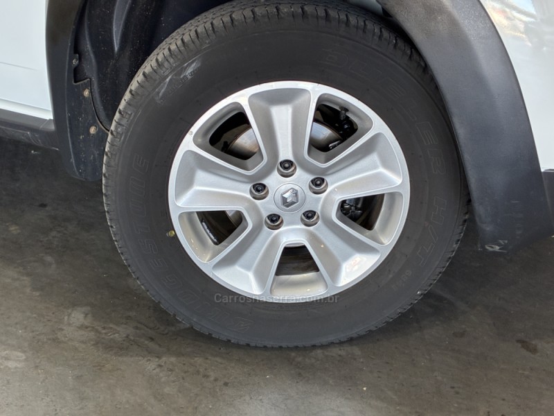 DUSTER 1.6 EXPRESSION 4X2 16V FLEX 4P MANUAL - 2020 - VENâNCIO AIRES