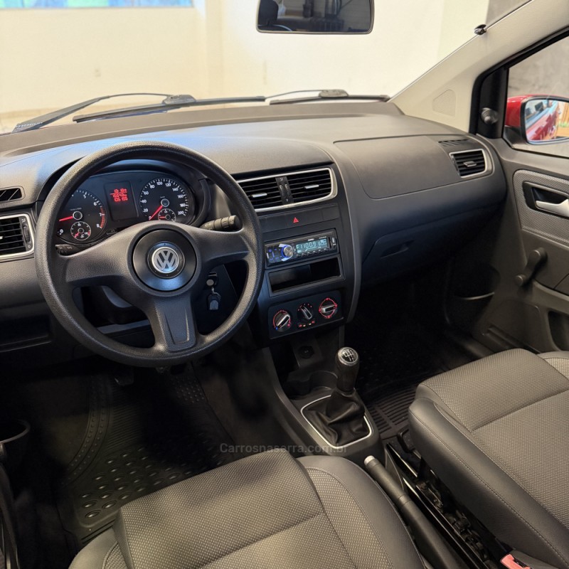 FOX 1.0 MI TREND 8V FLEX 4P MANUAL - 2012 - FARROUPILHA