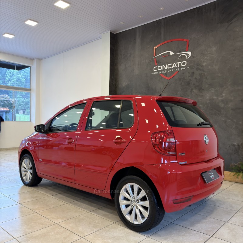 FOX 1.0 MI TREND 8V FLEX 4P MANUAL - 2012 - FARROUPILHA