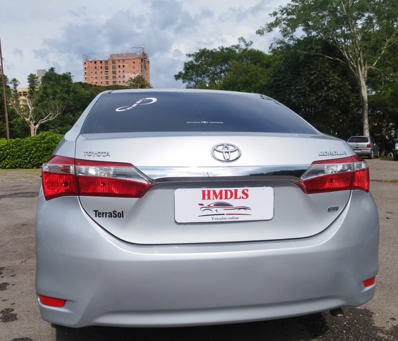 COROLLA 1.8 GLI 16V FLEX 4P AUTOMÁTICO - 2016 - FARROUPILHA