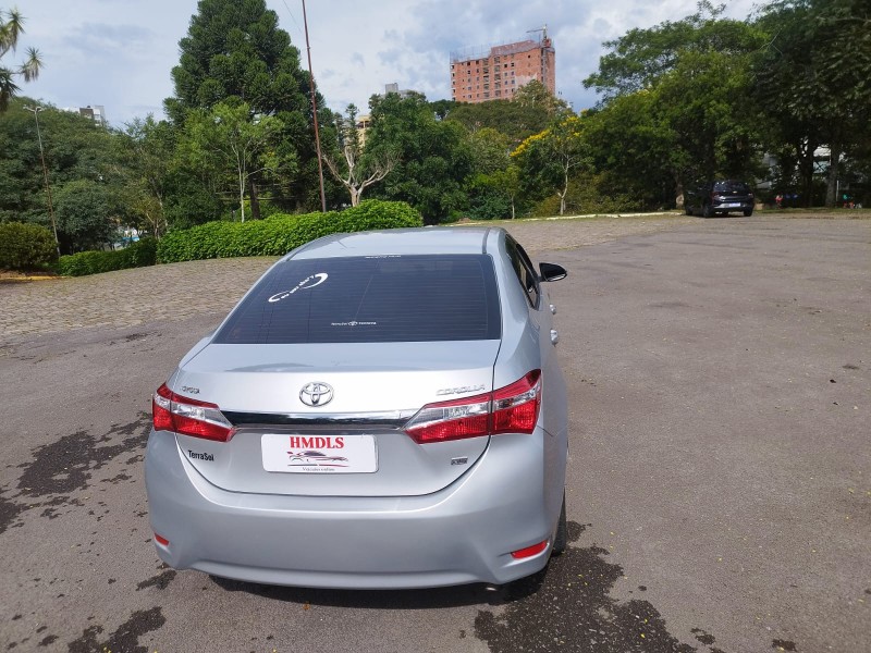 COROLLA 1.8 GLI 16V FLEX 4P AUTOMÁTICO - 2016 - FARROUPILHA