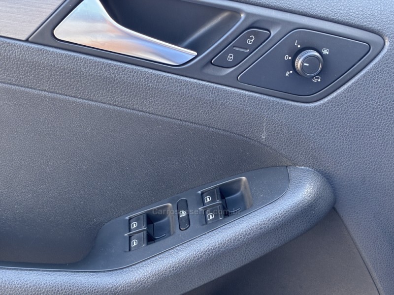 JETTA 1.4 16V TSI COMFORTLINE FLEX 4P TIPTRONIC - 2016 - VENâNCIO AIRES