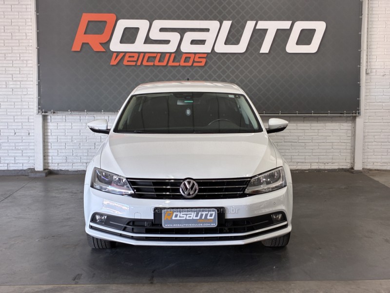 JETTA 1.4 16V TSI COMFORTLINE FLEX 4P TIPTRONIC - 2016 - VENâNCIO AIRES
