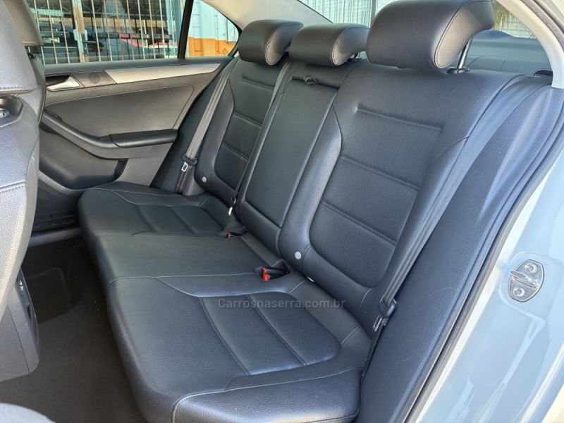 JETTA 1.4 16V TSI COMFORTLINE FLEX 4P TIPTRONIC - 2016 - VENâNCIO AIRES