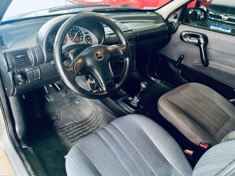 CORSA 1.0 MPFI SUPER WAGON 16V GASOLINA 4P MANUAL - 1999 - CAXIAS DO SUL