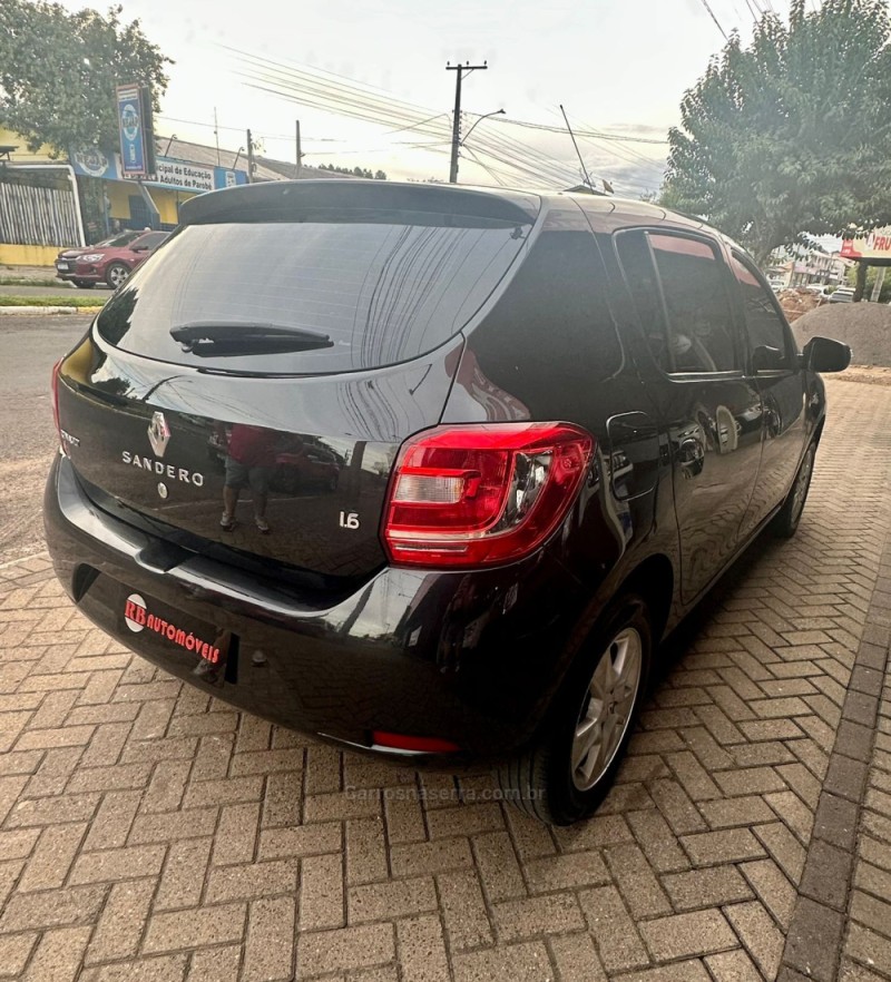 SANDERO 1.6 DYNAMIQUE 8V FLEX 4P MANUAL - 2015 - PAROBé