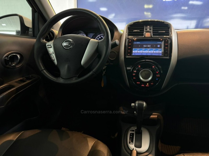 VERSA 1.6 16V FLEX SL 4P XTRONIC - 2017 - SãO LEOPOLDO