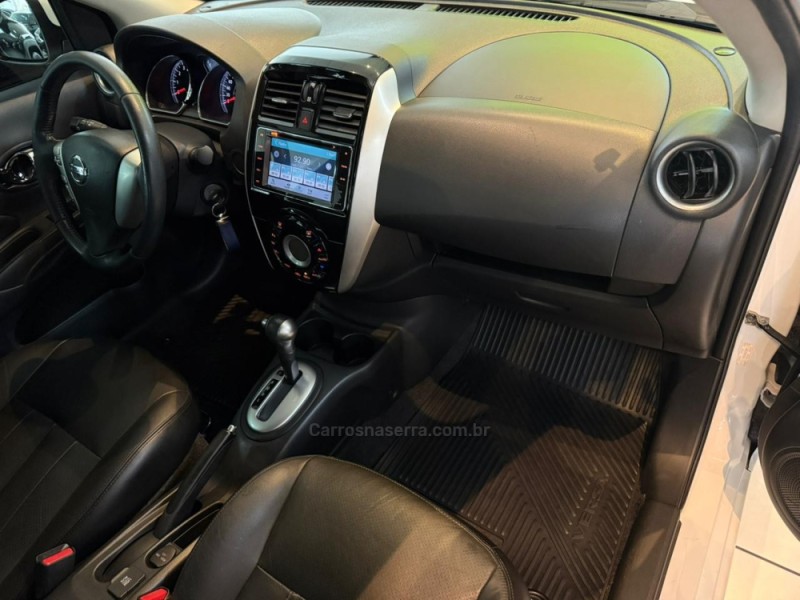 VERSA 1.6 16V FLEX SL 4P XTRONIC - 2017 - SãO LEOPOLDO