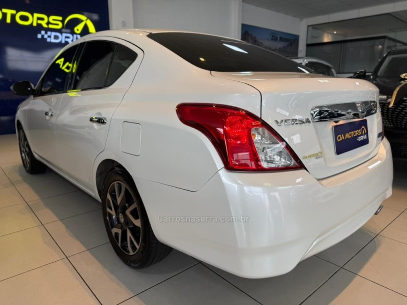 VERSA 1.6 16V FLEX SL 4P XTRONIC - 2017 - SãO LEOPOLDO