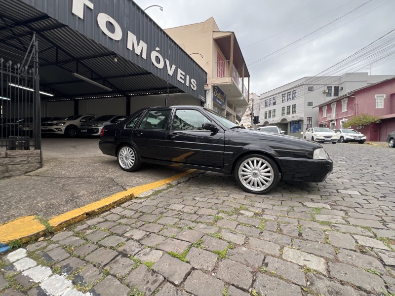 SANTANA 2.0 MI COMFORTLINE 8V GASOLINA 4P MANUAL - 2004 - GARIBALDI