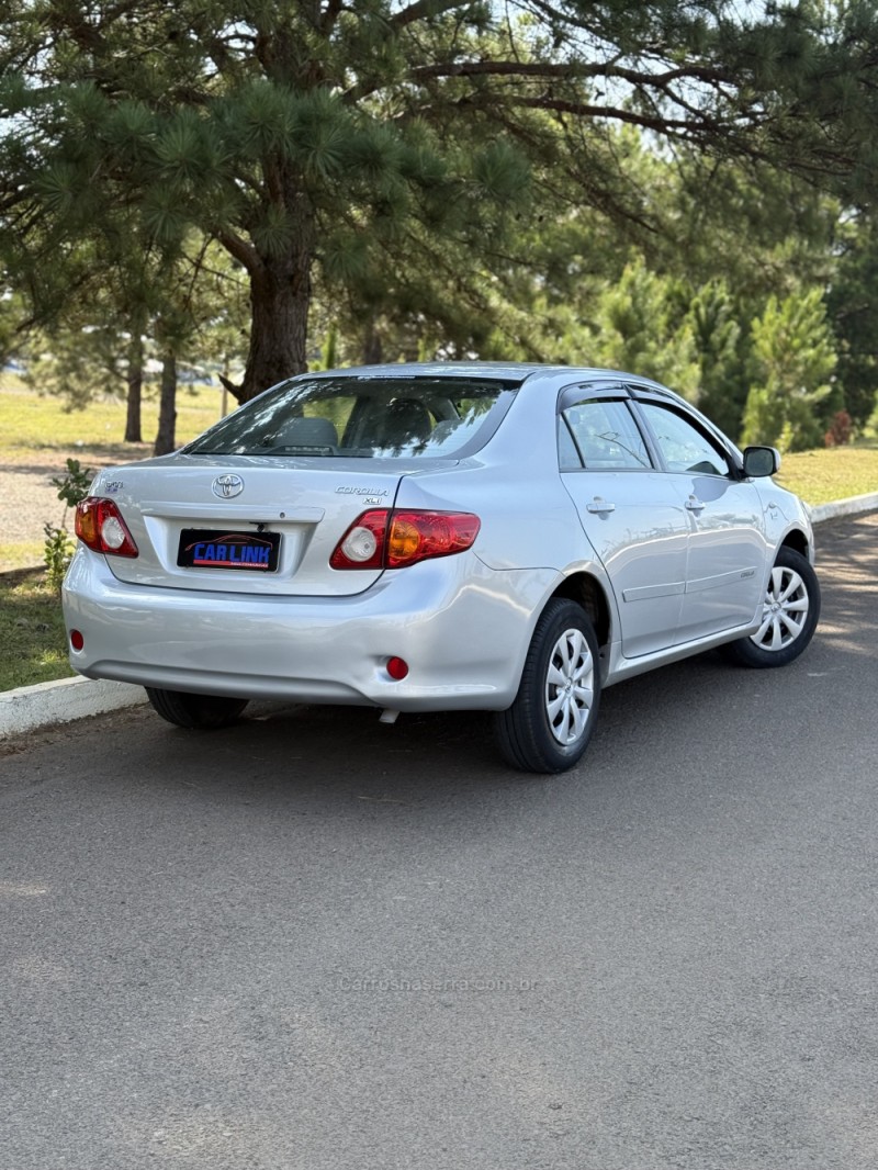COROLLA 1.8 XLI 16V FLEX 4P AUTOMÁTICO - 2009 - VACARIA
