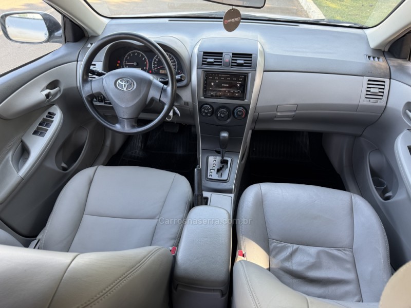 COROLLA 1.8 XLI 16V FLEX 4P AUTOMÁTICO - 2009 - VACARIA