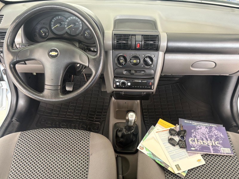 CORSA 1.0 MPFI CLASSIC SEDAN 8V GASOLINA 4P MANUAL - 2011 - BENTO GONçALVES