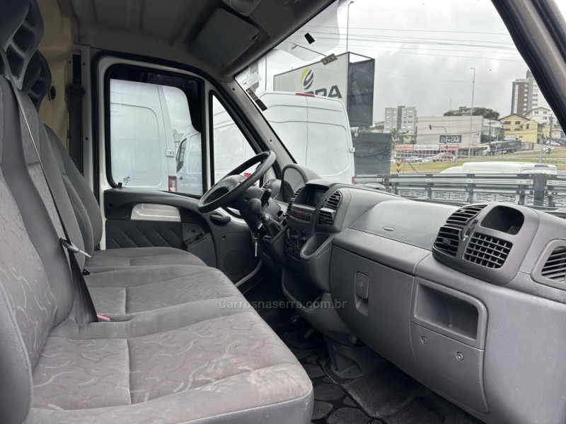 DUCATO 2.3 MAXICARGO 12 16V TURBO DIESEL 4P MANUAL - 2016 - FARROUPILHA