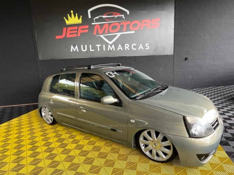 CLIO 1.0 EXPRESSION 8V GASOLINA 4P MANUAL - 2004 - CAXIAS DO SUL