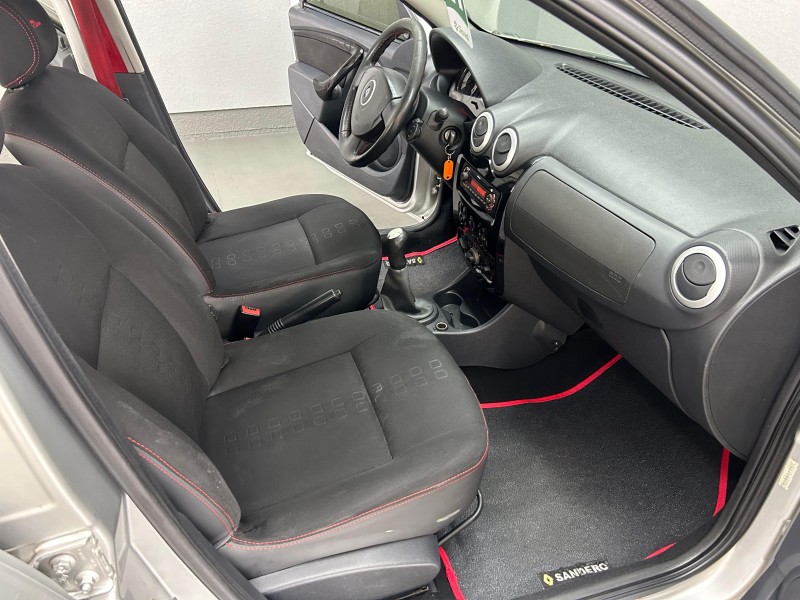 SANDERO 1.6 GT LINE LIMITED FLEX 4P MANUAL - 2011 - CAXIAS DO SUL