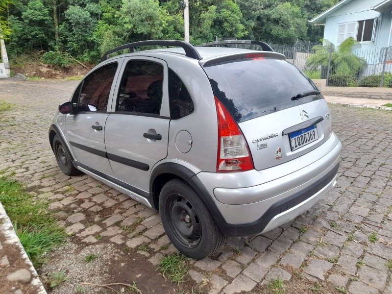 C3 1.4 I XTR 8V FLEX 4P MANUAL - 2010 - FARROUPILHA
